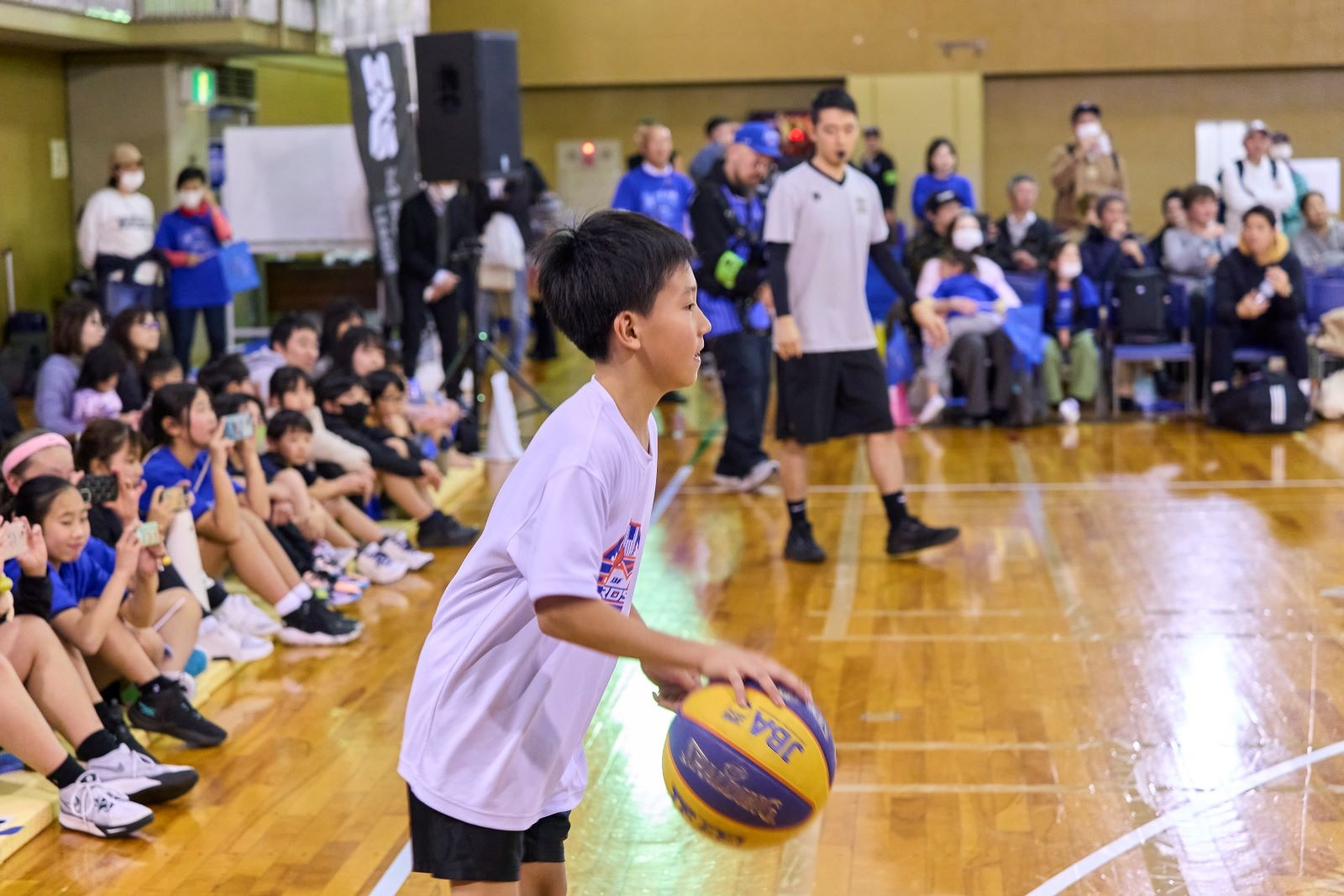 豊島区ミニバスチーム選抜とIKEBUKURO DROPSのエキシビションマッチ