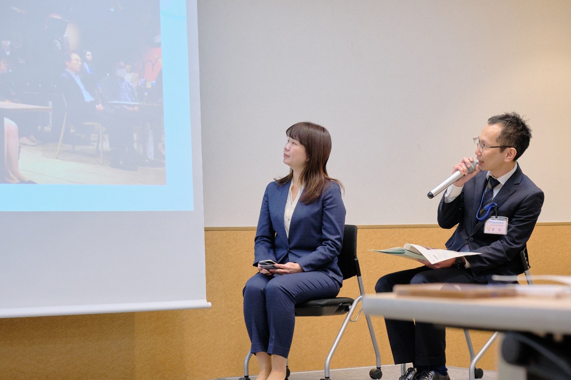 左：株式会社JTB 椿氏、右：豊島区 星野氏