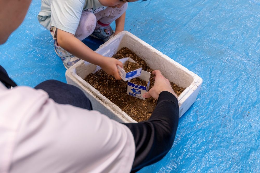 婦人之友社「コンポストを学んで野菜のタネをまこう！」