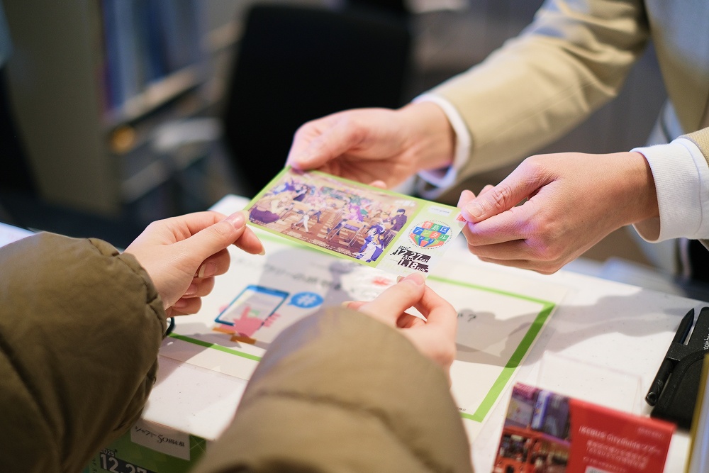 池袋東口観光案内所やGiGO総本店にて景品交換